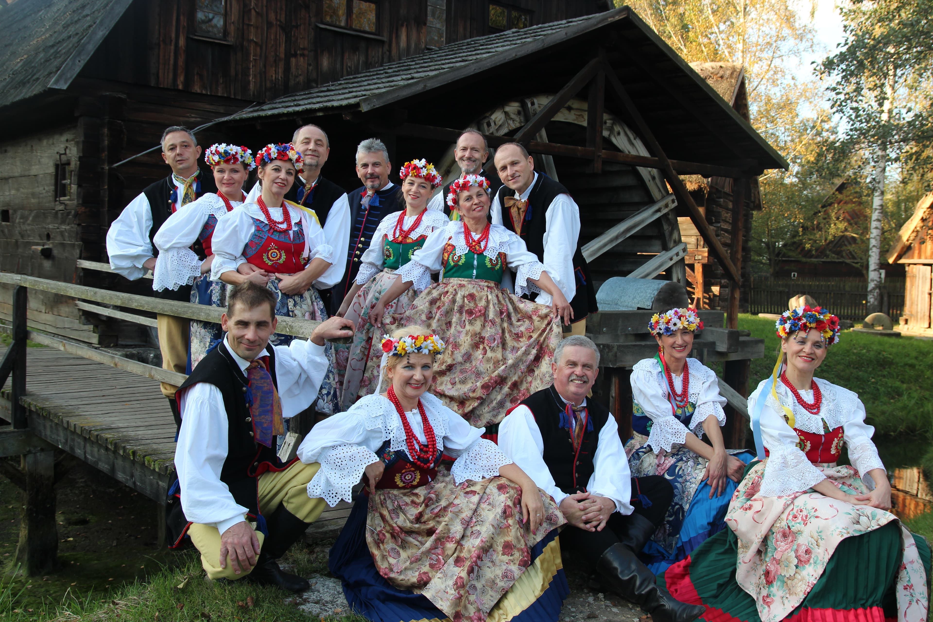 Soubor písní a tanců Komorno